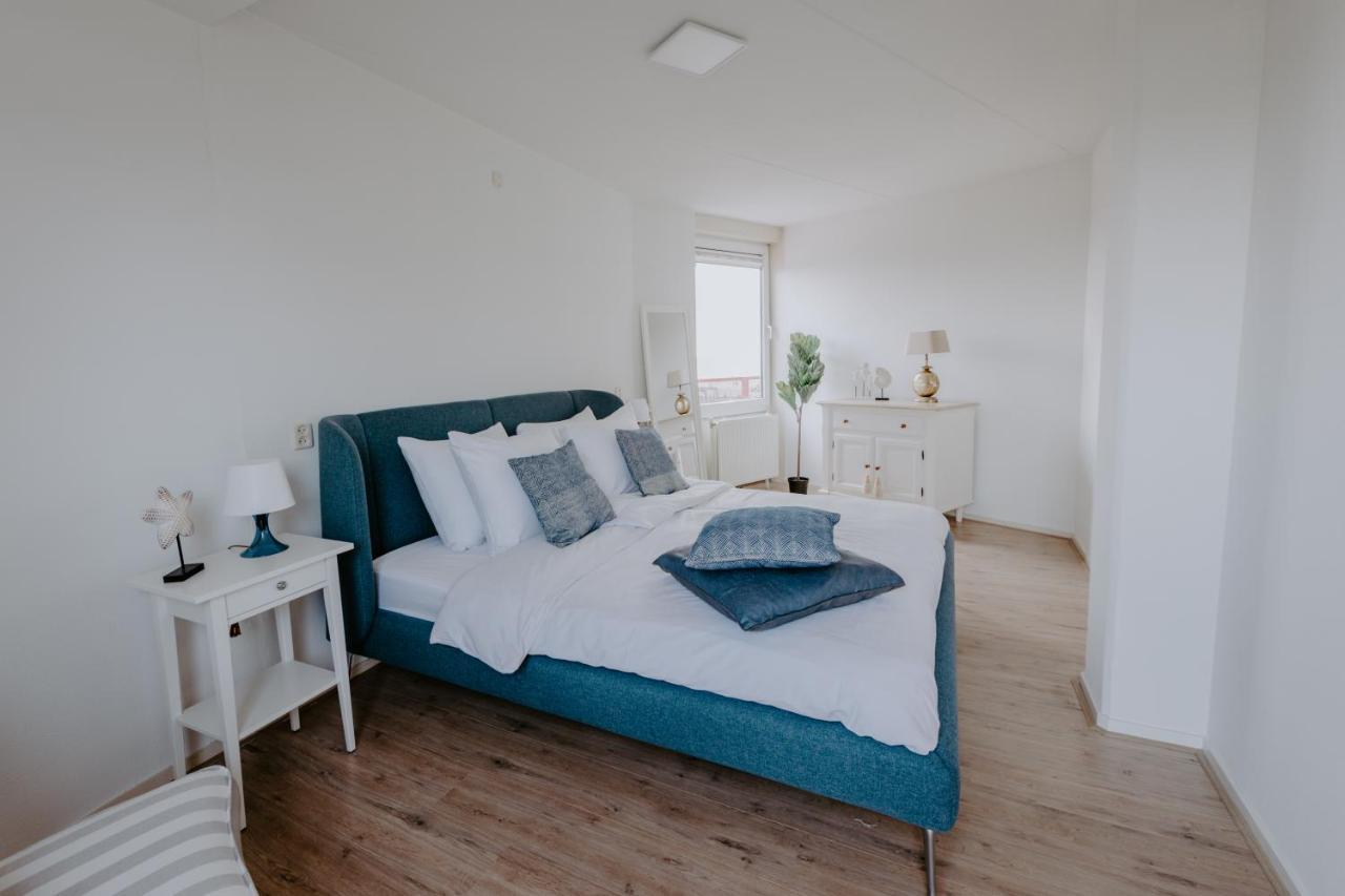 Stijlvol Appartement Op Strand Makkum Bagian luar foto