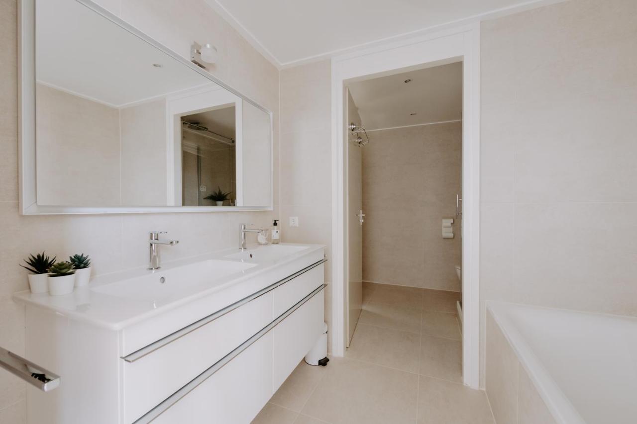 Stijlvol Appartement Op Strand Makkum Bagian luar foto